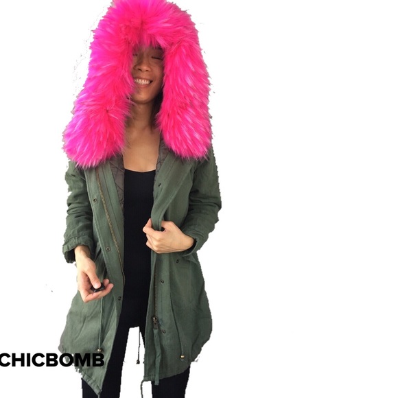 Celebrity Style Faux Fur Parka Jacket - Picture 5 of 8